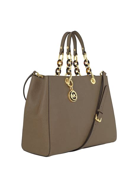 michael kors cynthia large saffiano satchel|Cynthia Saffiano Leather Satchel .